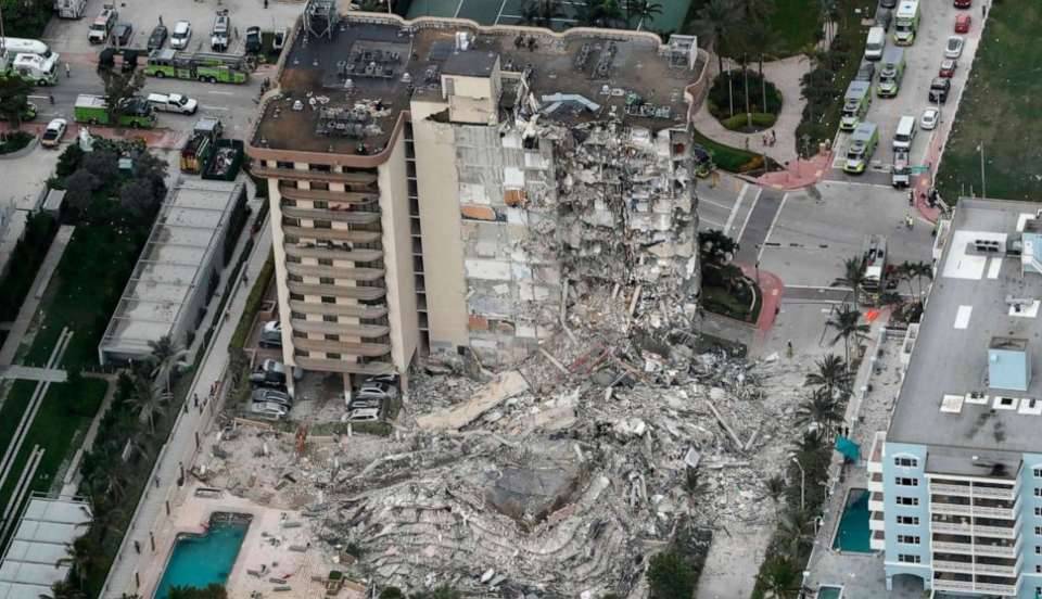 Derrumbe de edificio en Miami