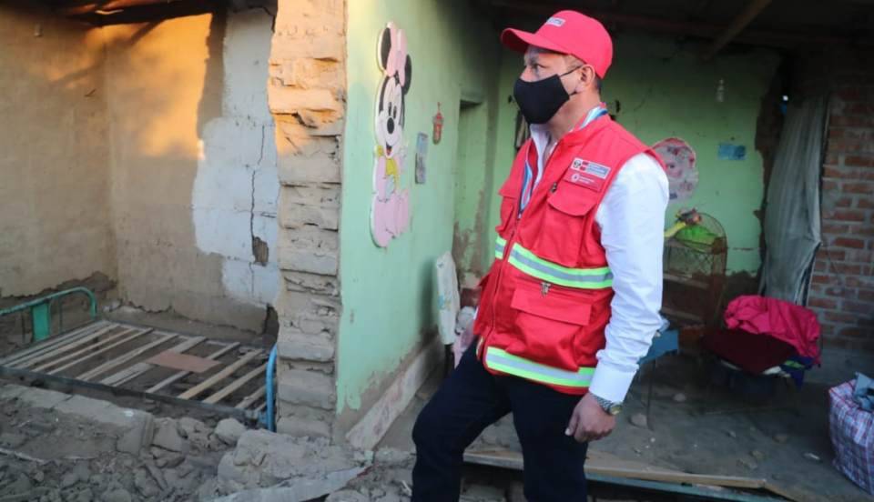 Titular del MTC viajó a Sullana 