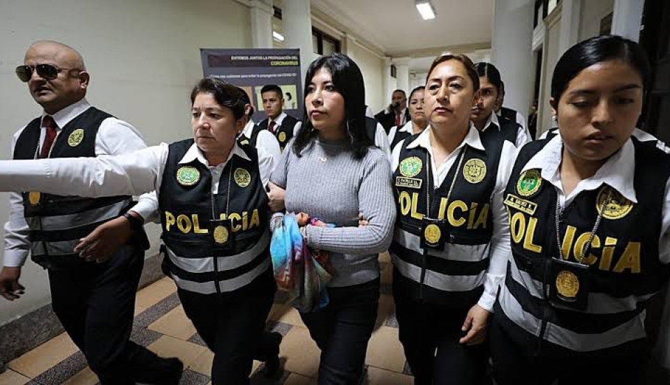 Betssy Chávez seguirá recluida 18 meses en prisión por fallido golpe de Estado