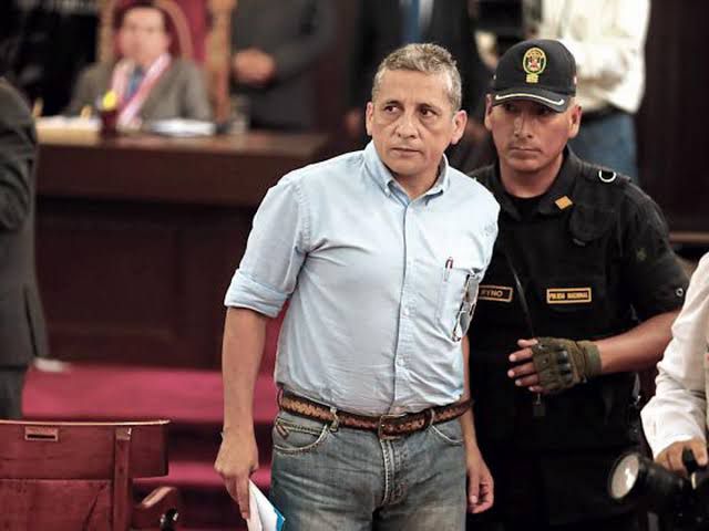 Antauro Humala : Sentenciados que no paguen reparación civil no podrán anular sus antecedentes penales