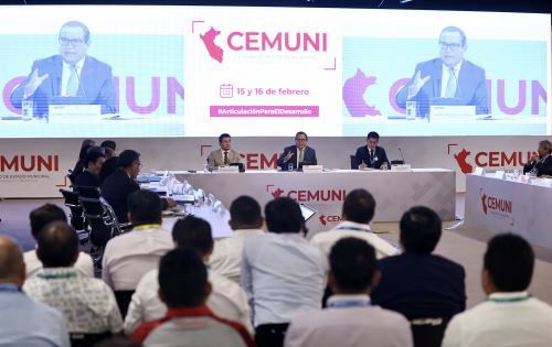 Cemuni: Ejecutivo y alcaldes provinciales alcanzan 214 acuerdos en beneficio de sus distritos 
