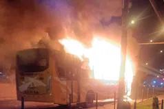 Los Olivos: Bus de la línea 41 se incendia y pasajeros salen despavoridos