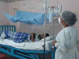 Hospital Sergio Bernales al borde del colapso por casos de Dengue 