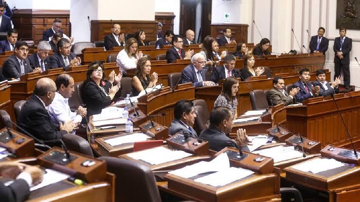 Se aprueba la elaboración y aprobación del reglamento para el sistema bicameral 