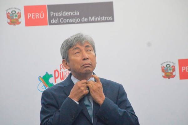 Congreso: Buscan interpelar al ministro de economía 