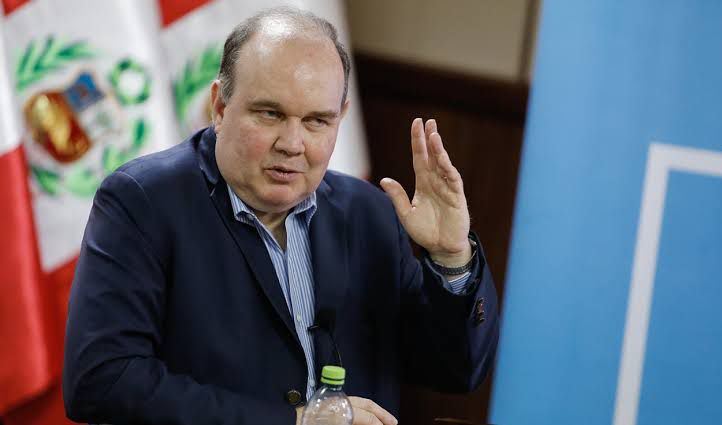Rafael López Aliaga no le teme a la revocatoria y asegura que está contento con su gestión 