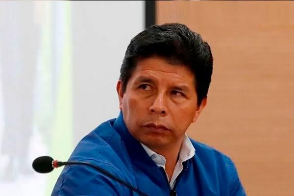 Pedro castillo se queda por 18 meses más en prisión de máxima seguridad 
