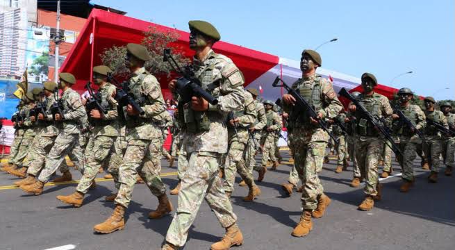 Hoy gran desfile y Parada militar 