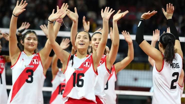 El partido por el pase a las semifinales se juega desde las 19:30 horas en el Coliseo Eduardo Dibós