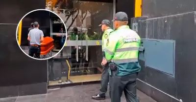 Miraflores: Hombre muere mientras se ejercitaba al interior de un gimnasio   Un hombre perdió la vida dentro de una reconocida cadena de gimnasios.   Un hombre de aproximadamente 64 años