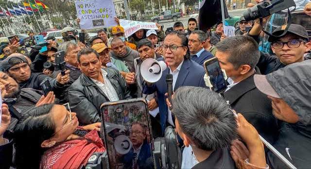 Dirigentes transportistas ponen la mira al foro de la APEC