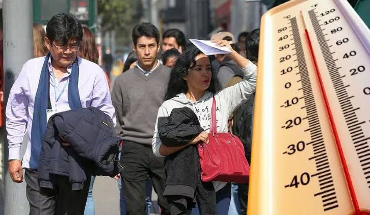 A nivel de la costa estamos en un contexto sobre el incremento de la temperatura diurna. Vamos a presentar este incremento principalmente para esta primera semana de noviembre. […] Esas condiciones es