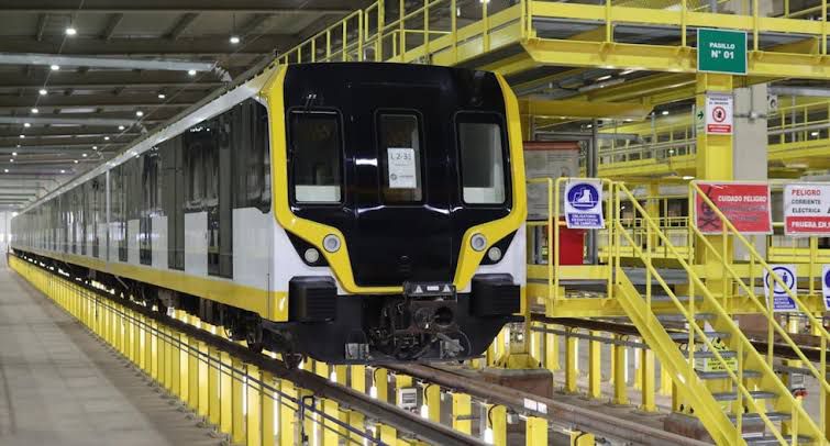 Inician desvíos por construcción de la estación San Marcos de la Línea 2