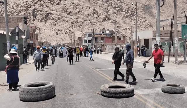 Nasca en crisis: bloqueo de la Panamericana Sur genera desabastecimiento