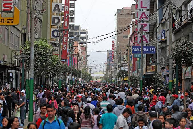 Gamarra busca ventas récord de S/200 millones en campaña navideña