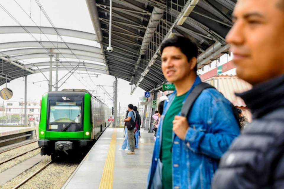 Línea 1 del Metro de Lima refuerza servicios en diciembre: 3