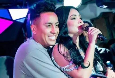 Christian Cueva sorprende al cobrar S/40.000 por cantar con Pamela Franco