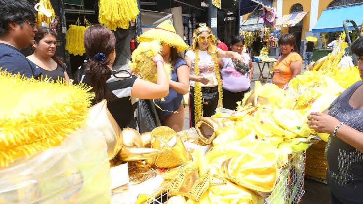 Gamarra lanza campaña de prendas amarillas para Fin de Año