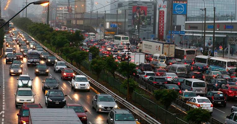 El Tráfico en Lima le Cuesta a Cada Persona S/ 3