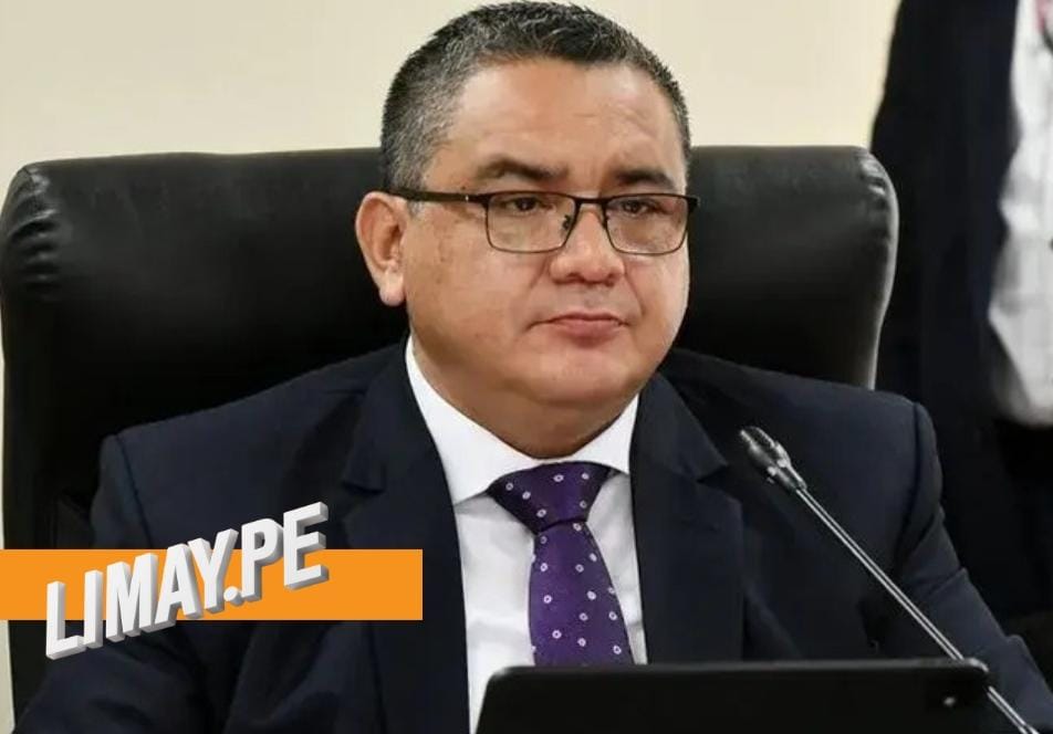Ministro del Interior en la cuerda floja: impulsan moción de censura en su contra 