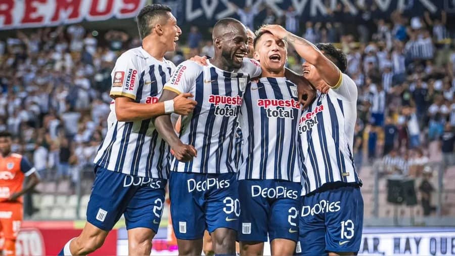Alianza Lima la sufrió  pero ganó 2-1 a César Vallejo en el Estadio Nacional 