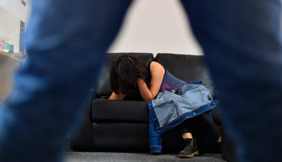 Santa Anita: Sujeto dopó y abusó sexualmente a su hijastra