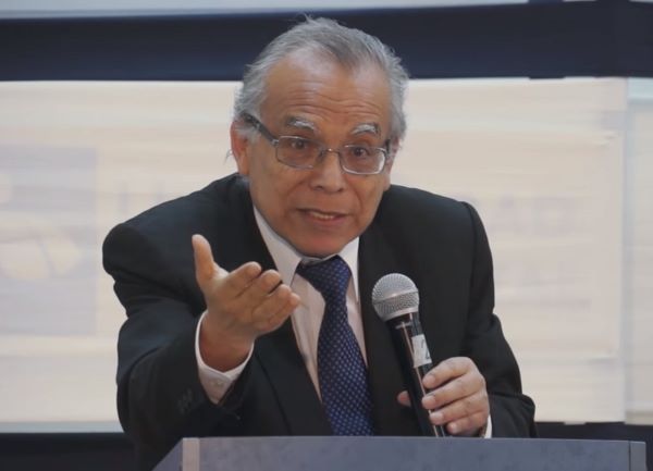 Aníbal Torres indicó que Perú Libre respeta las leyes constitucionales