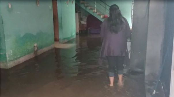 Callao: Al menos 7 viviendas quedaron afectadas por aniego por rotura de matriz de agua