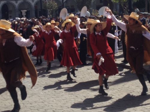 Arequipa: Estudiantes de la UNSA presentarán danza regional previo al debate presidencial
