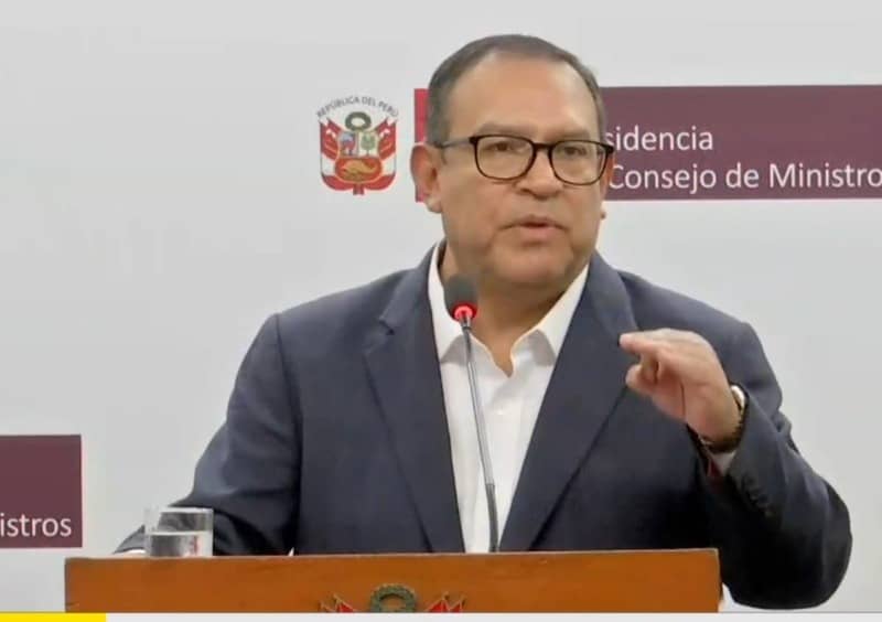 Alberto Otárola renunció a la Presidencia del Consejo de Ministros