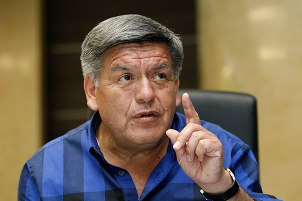 César Acuña pide que Castillo sea vacado para acabar con la crisis en el país
