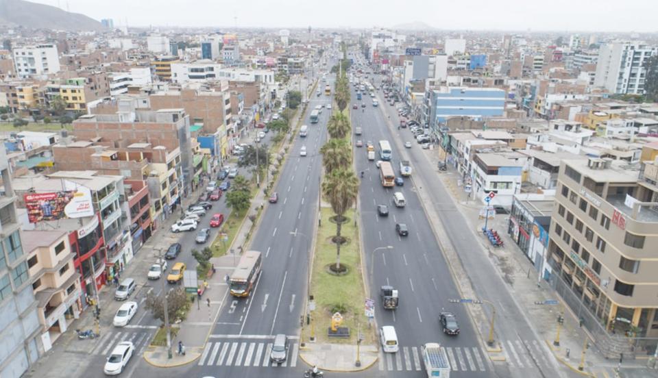 Los Olivos: Municipalidad de Lima inicia construcción de nueva ciclovía en la av. Carlos Izaguirre