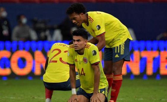 Colombia cae ante Brasil y peligra su clasificación 