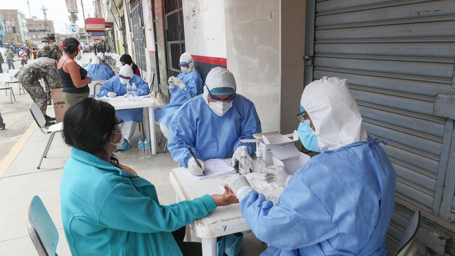 COVID-19: Minsa reporta 177 fallecidos y más de mil nuevos contagios en las últimas 24 horas