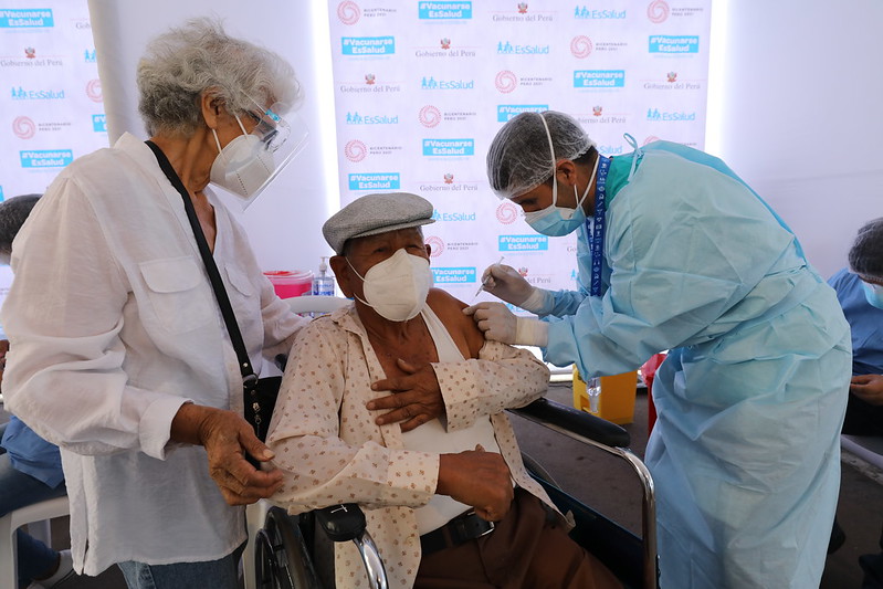 COVID-19: Estos distritos de Lima Norte serán los siguientes donde vacunarán a adultos mayores de 80 años
