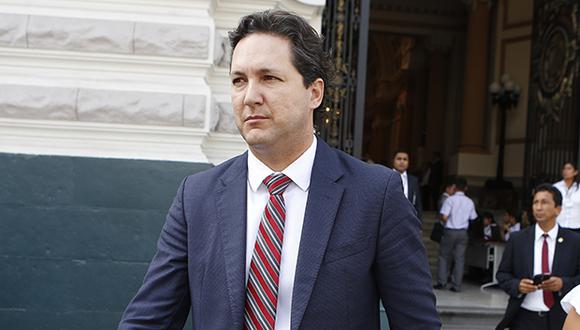 Daniel Salaverry anuncia que será el nuevo vocero de Perú Libre 