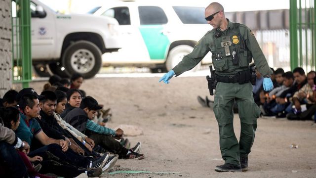 Estados Unidos: En marzo aumenta un 71% las detenciones de migrantes en su frontera sur