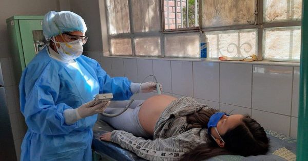 Minsa: Gestantes deben priorizar sus controles prenatales pese a la pandemia
