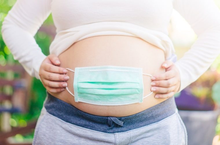 COVID-19: Estos son los riesgos de quedar embarazada en pandemia