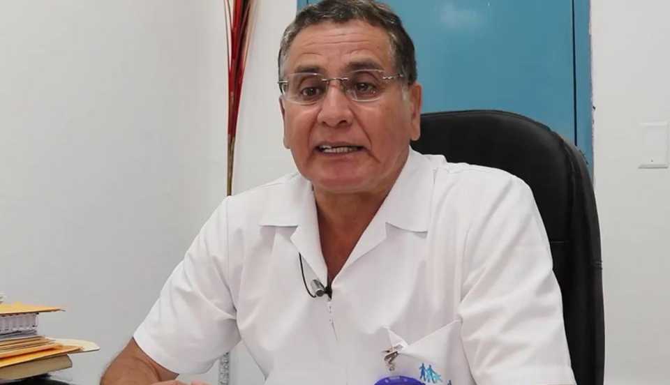 Presidente de EsSalud renuncia tras abucheos contra Castillo en Hospital Rebagliati