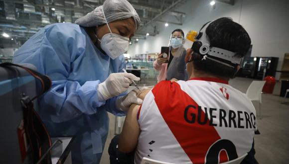Perú vs. Paraguay: Hinchas podrán vacunarse en los exteriores del estadio nacional