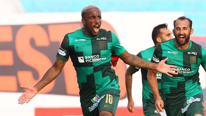 Liga 1: Jefferson Farfán no será titular ante Sport Huancayo
