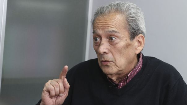 Carlos Gallardo: Gobierno aceptó renuncia del ministro de Educación