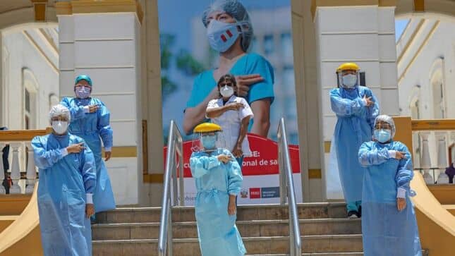 COVID-19: Hospital Larco Herrera inmuniza a más del 80