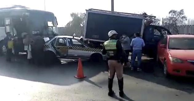 Huachipa: Quíntuple choque deja 4 personas gravemente heridas