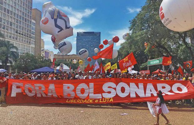 Brasil: Decenas de ciudadanos salen a las calles para pedir la destitución de Jair Bolsonaro