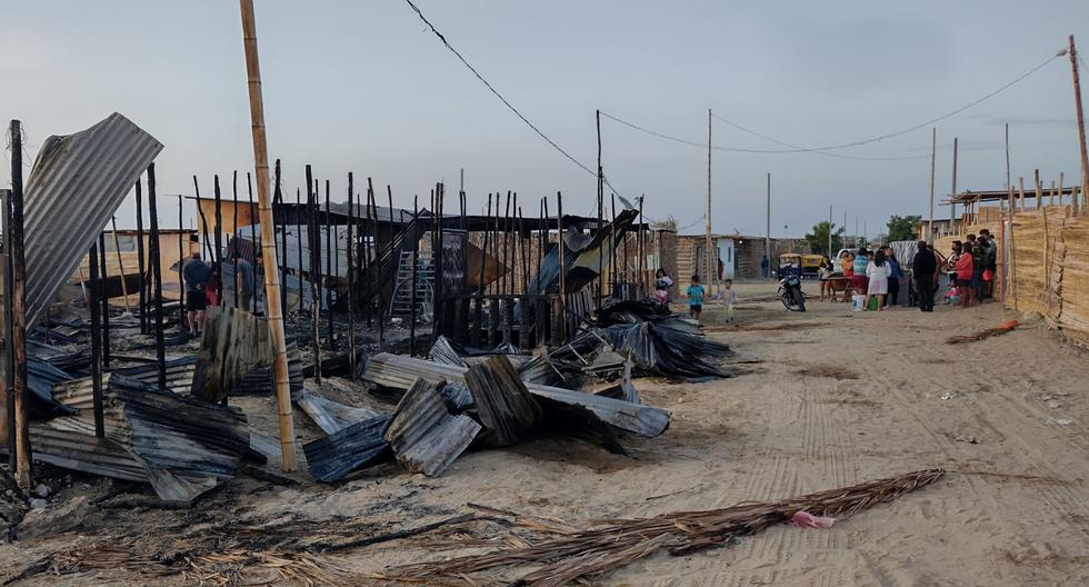 Incendio consume 19 viviendas del sector oeste en Sullana