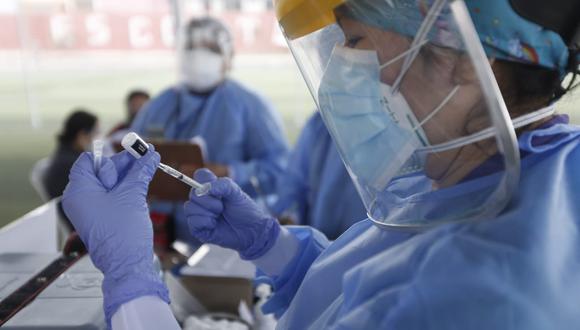 COVID-19: Minsa presentará hoy informe sobre caso de jeringas vacías en vacunación