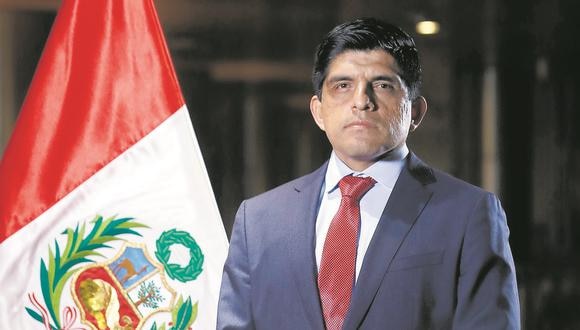 Juan Carrasco participará en la Comisión de Defensa del Congreso