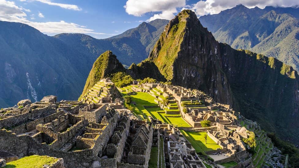 Machu Picchu reabriría sus puertas al turismo a fin de mes